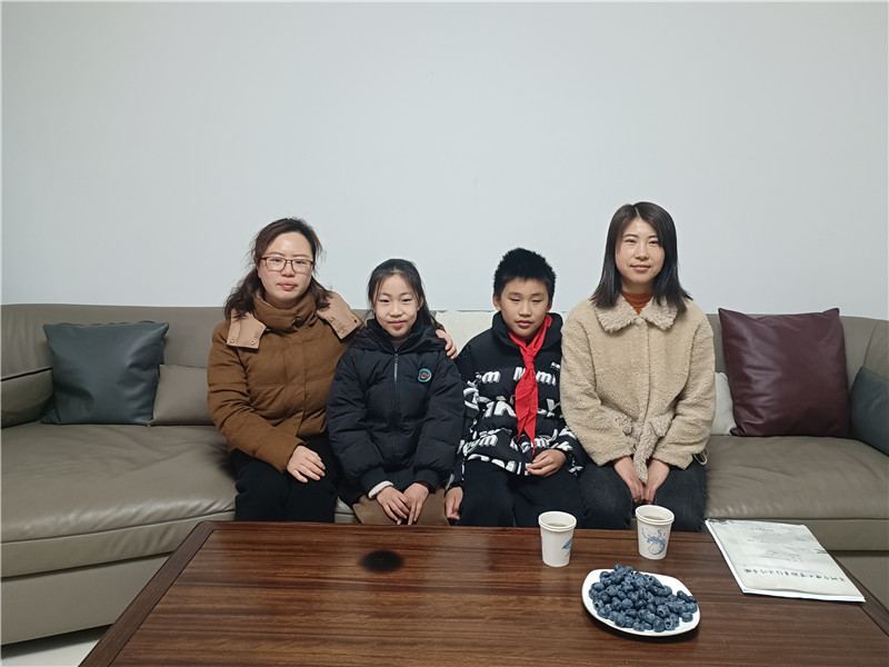 1cfeb3d8232846aabd4789a417a2f8be.jpg