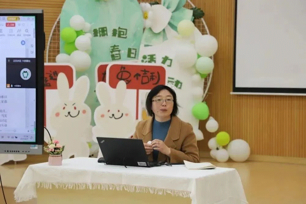 f41c2c9141b74243adb9dd45035ea86a.gif