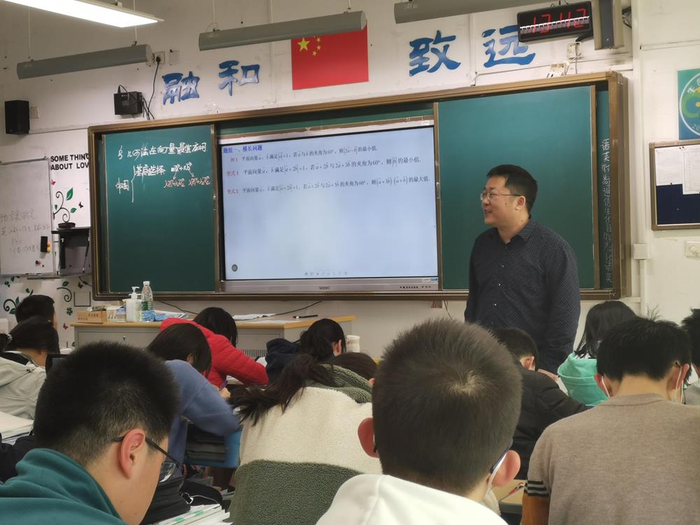 ff4615e8296249ce8bb2e5edea1e4534.jpg